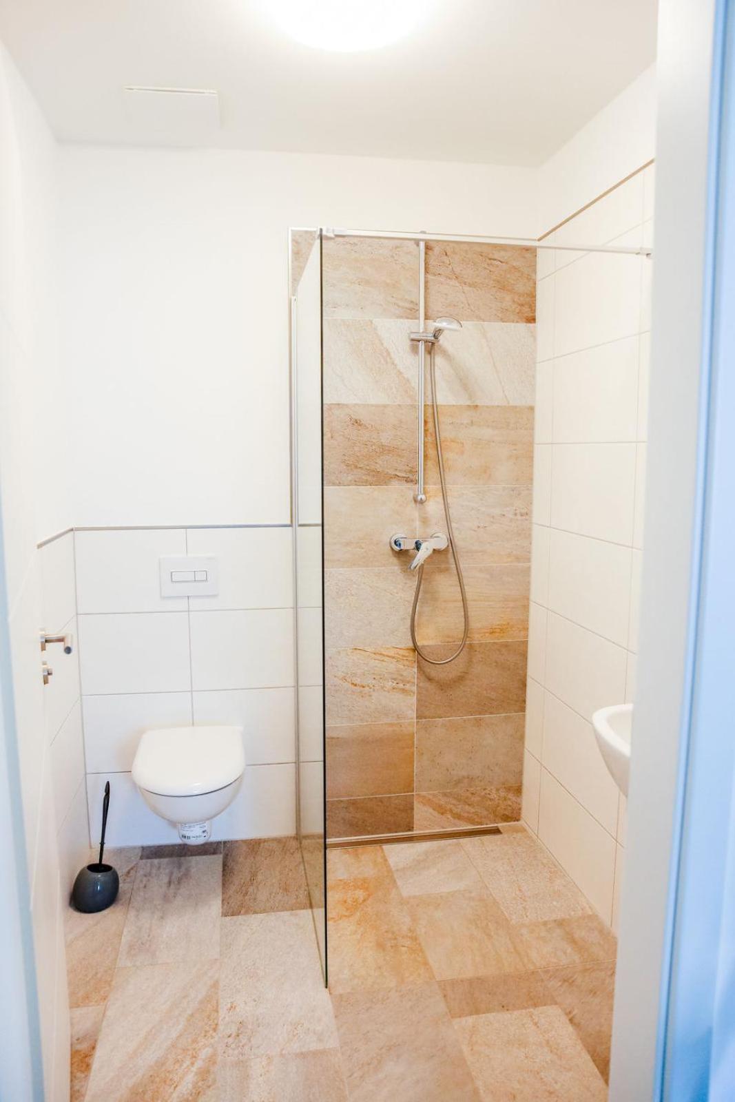 Apartmenthaus Windland Pouch ภายนอก รูปภาพ