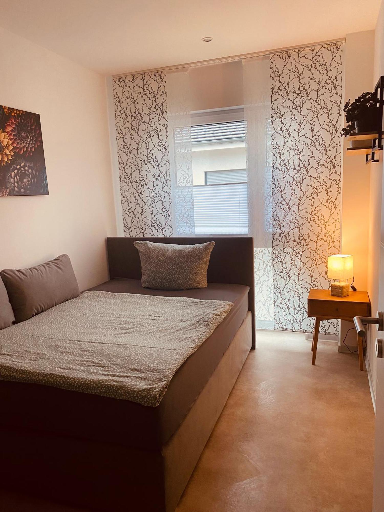 Apartmenthaus Windland Pouch ภายนอก รูปภาพ